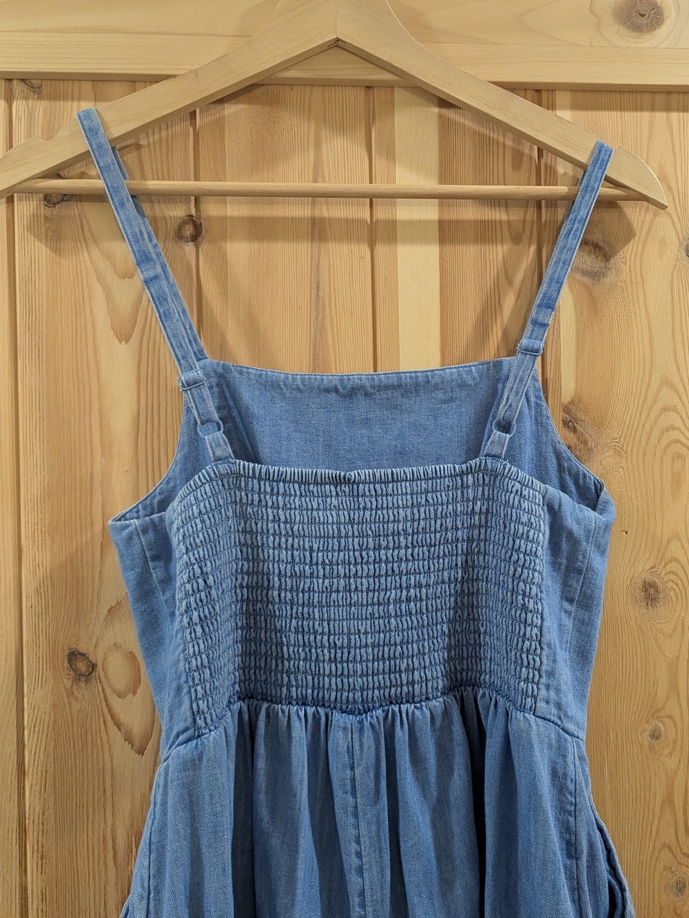 4/$40 Old Navy Blue Denim Wide Leg Romper - Picture 5 of 9